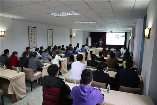 “做一個腳踏實地的實干家” ——棟方股份2016年工作部署動員大會圓滿舉行